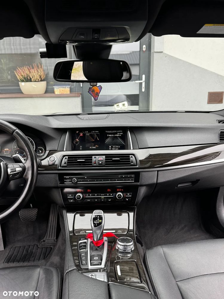 BMW Seria 5 535d xDrive - 6