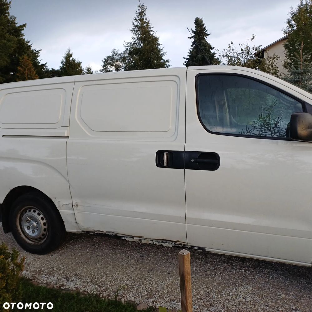 Hyundai H 1 - 4