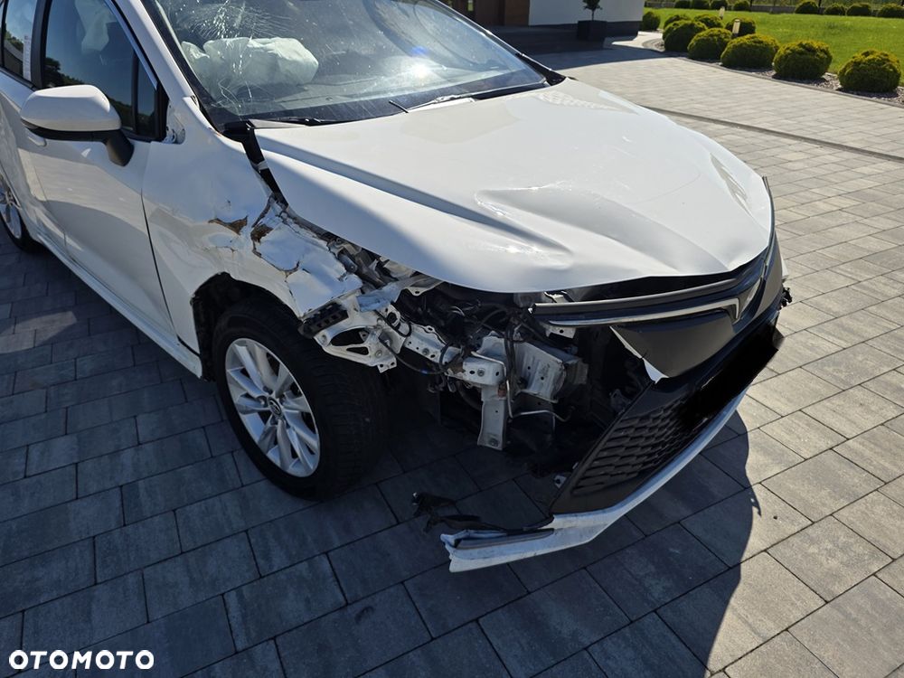 Toyota Corolla 1.8 Hybrid Comfort - 12