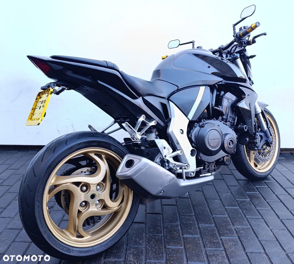 Honda CB - 6
