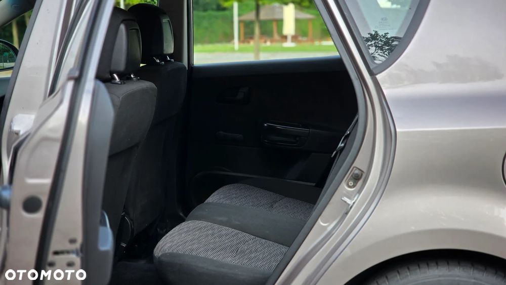 Kia Ceed 1.6 Crdi Comfort - 10