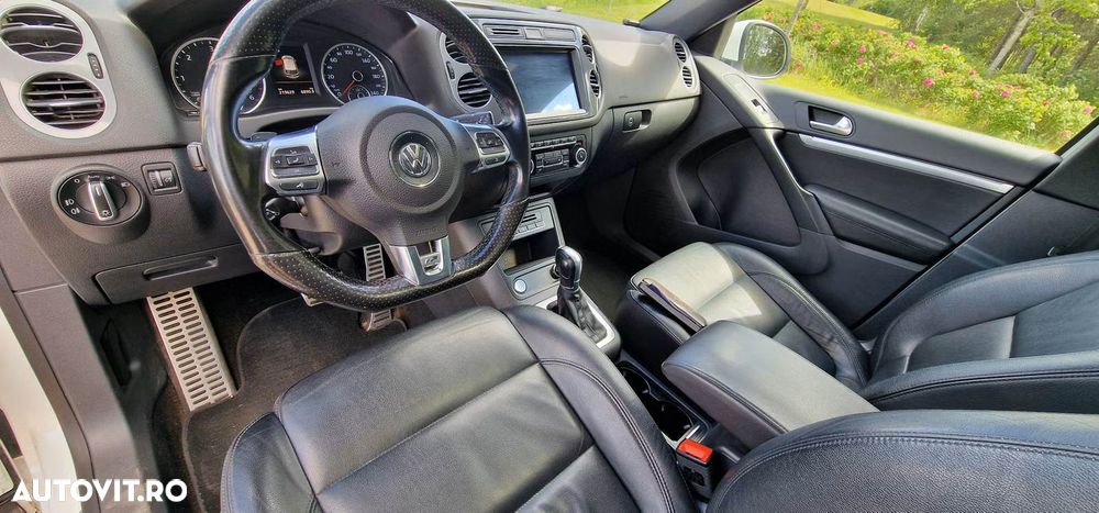 Volkswagen Tiguan 2.0 TDI 4Motion DSG BMT Sport & Style - 6