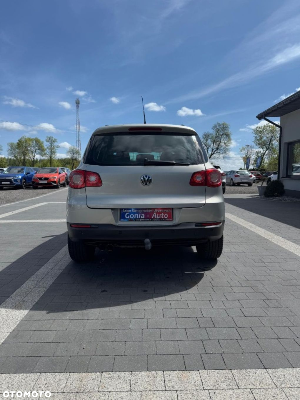 Volkswagen Tiguan - 7