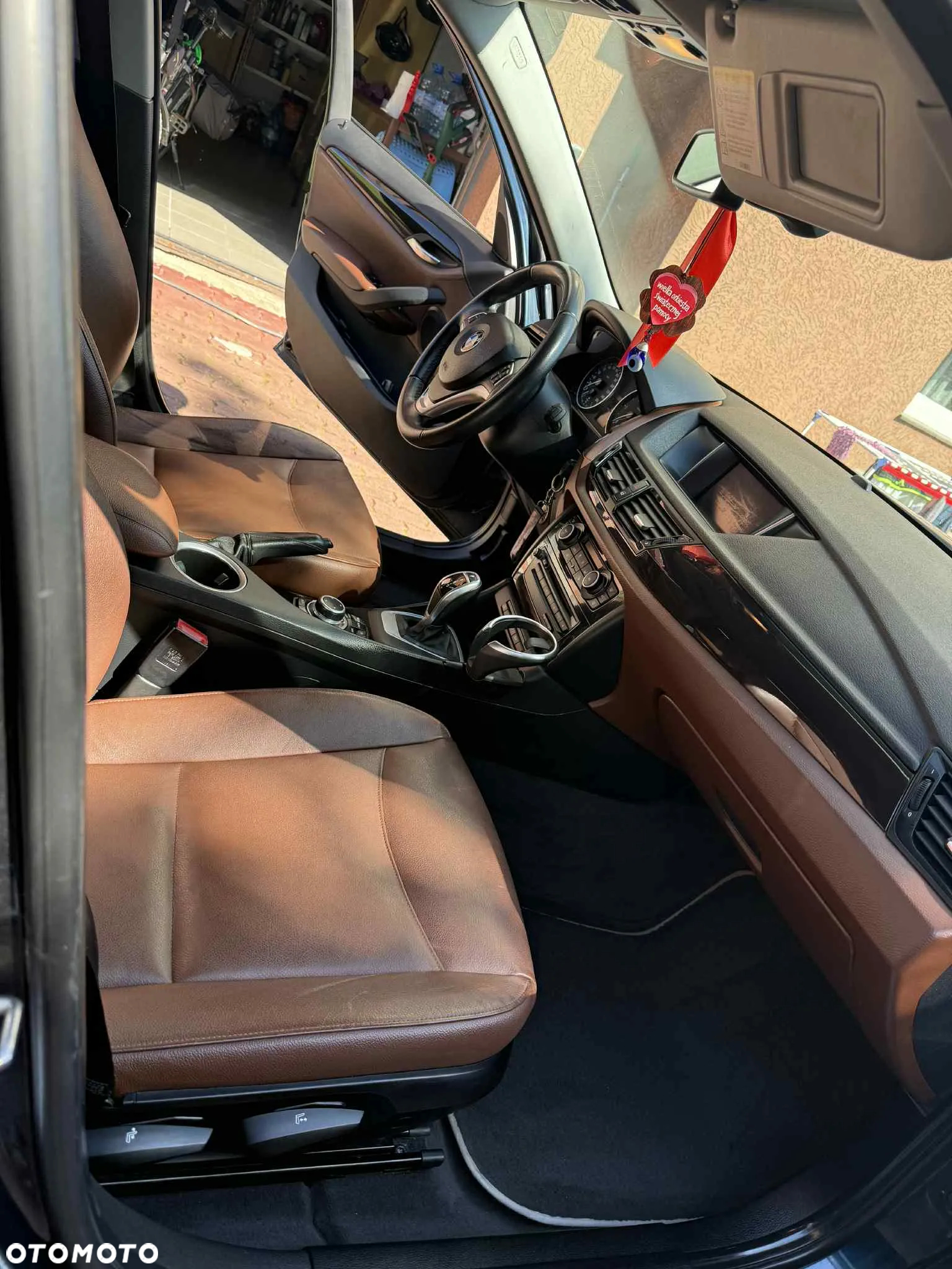BMW X1 xDrive18d - 17