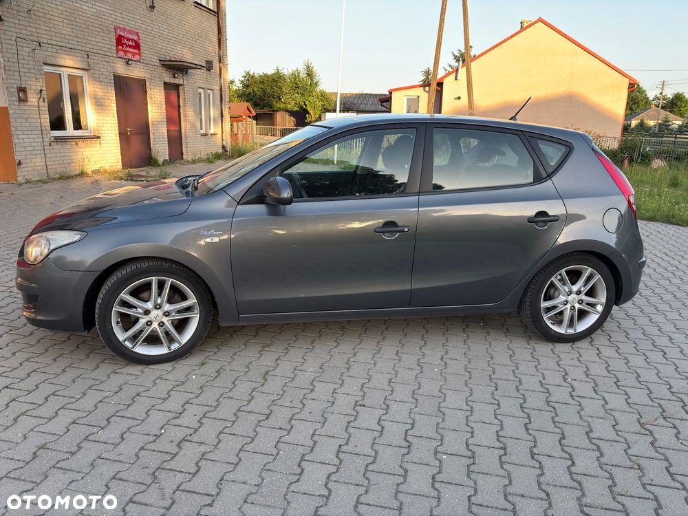 Hyundai i30 1.4 Classic - 3