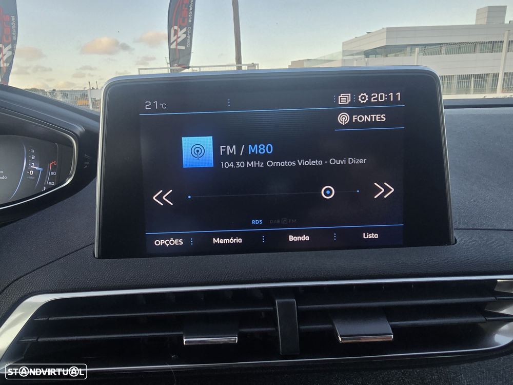 Peugeot 5008 1.5 BlueHDi Allure EAT8 - 26