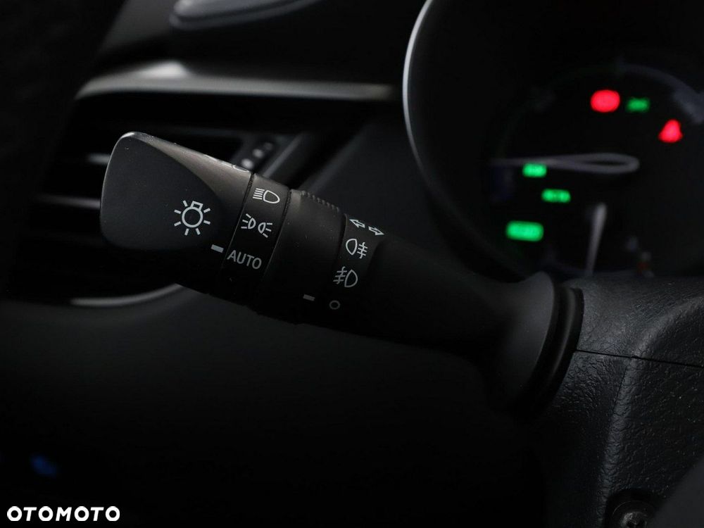 Toyota C-HR Flow - 33