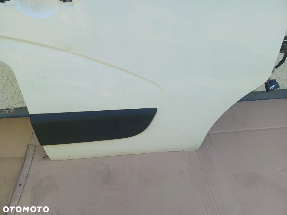 DRZWI PRZEDNIE PRAWE RENAULT MASTER III - 5
