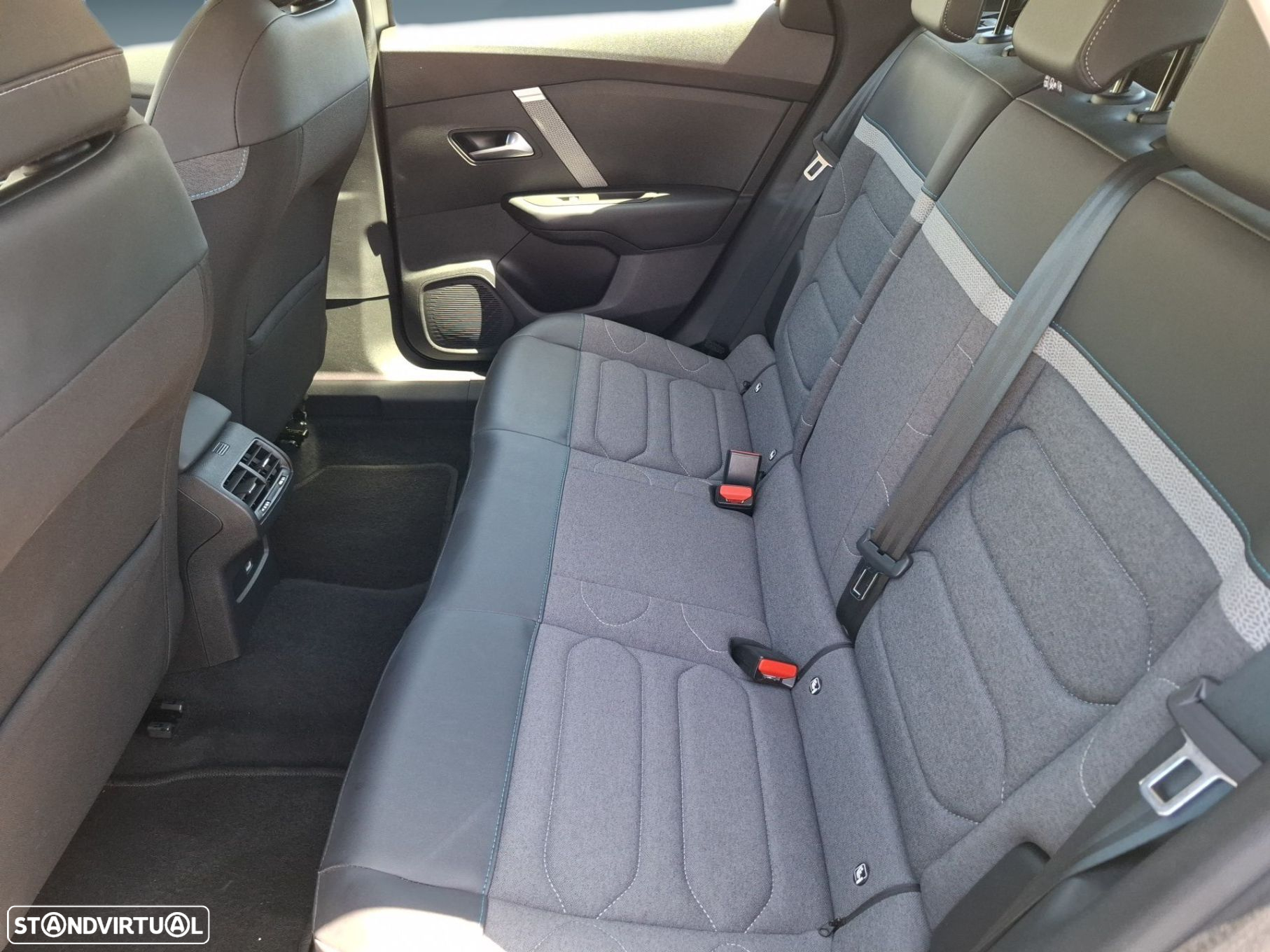 Citroën C4 1.2 PureTech Feel Pack - 10