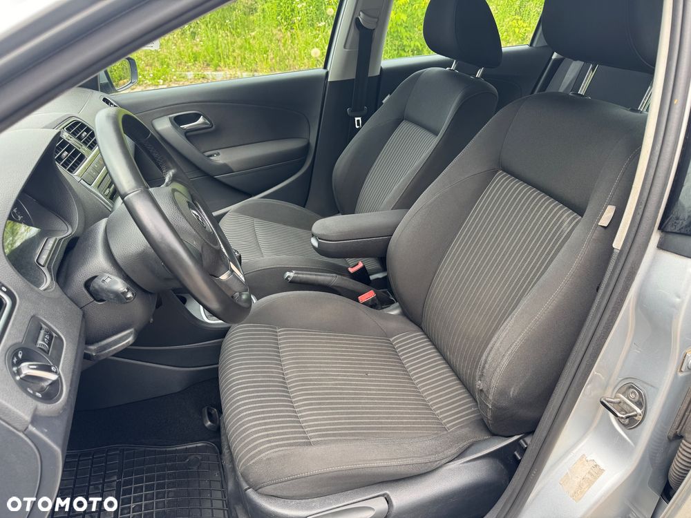 Volkswagen Polo - 12