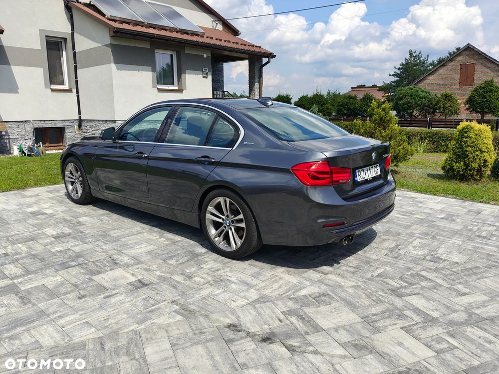BMW Seria 3 330e iPerformance Luxury Line - 3