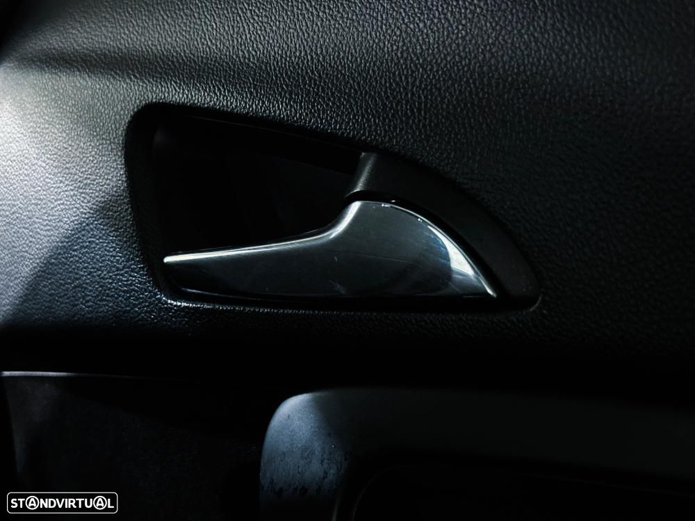 Opel Insignia - 28