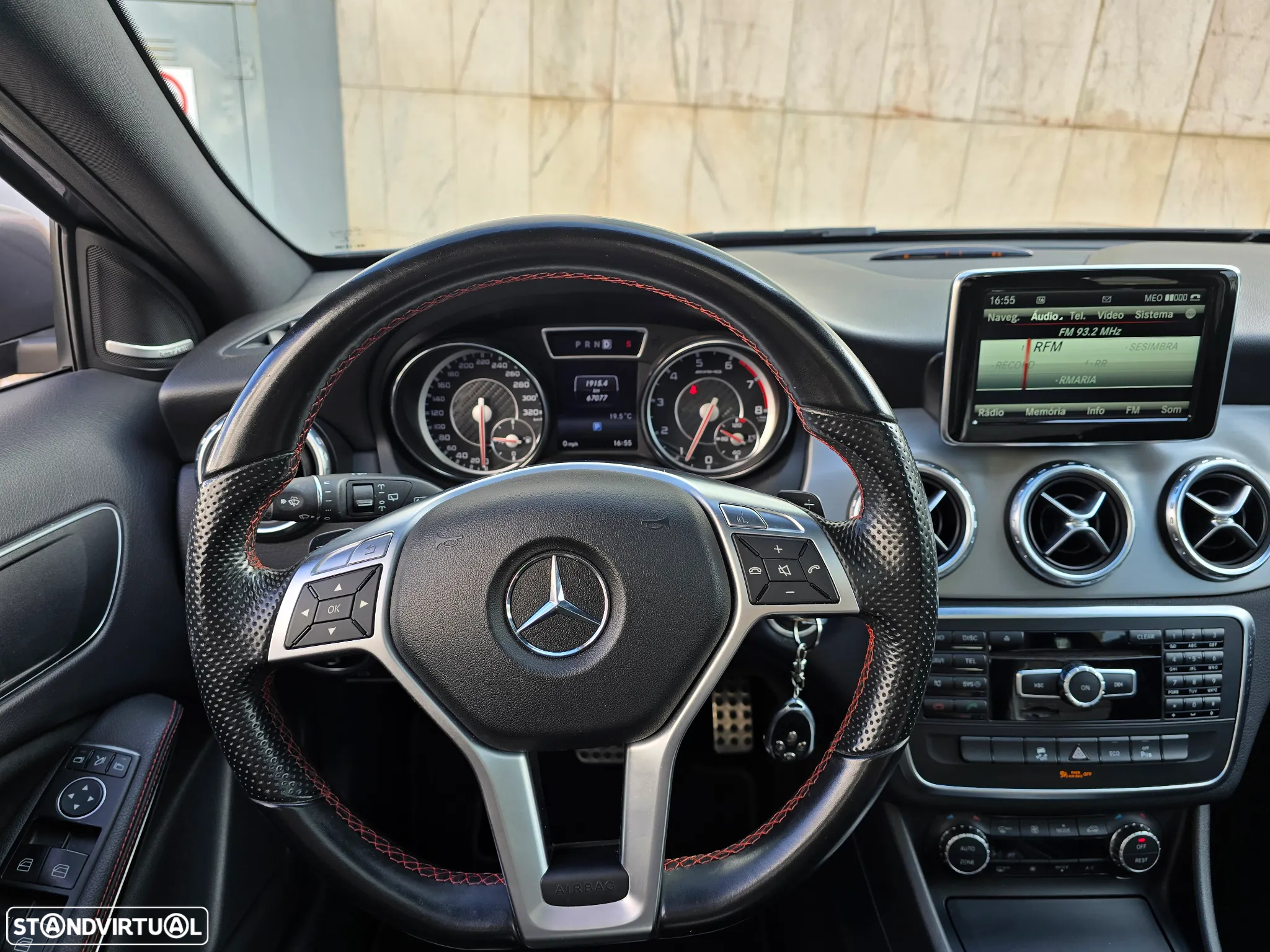 Mercedes-Benz GLA 45 AMG 4-Matic - 18
