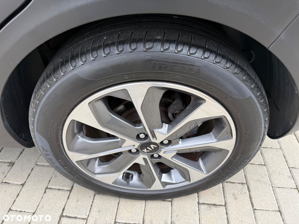 Kia Stonic 1.6 CRDi SCR L - 17