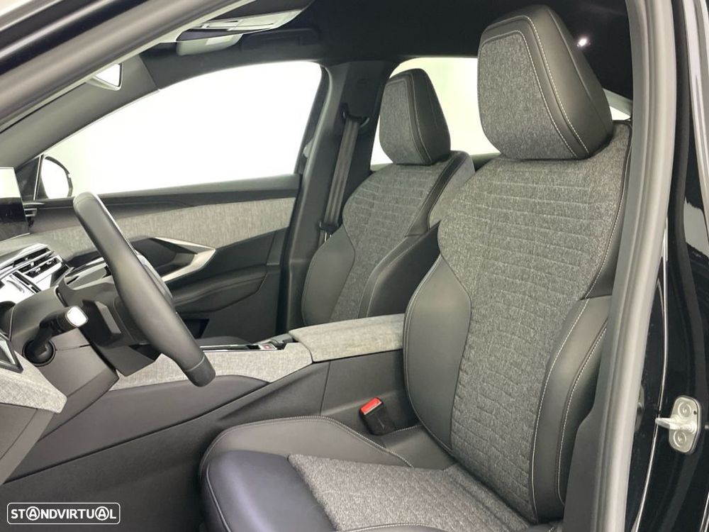 Peugeot 3008 1.2 Hybrid Allure Pack e-DCS6 - 17