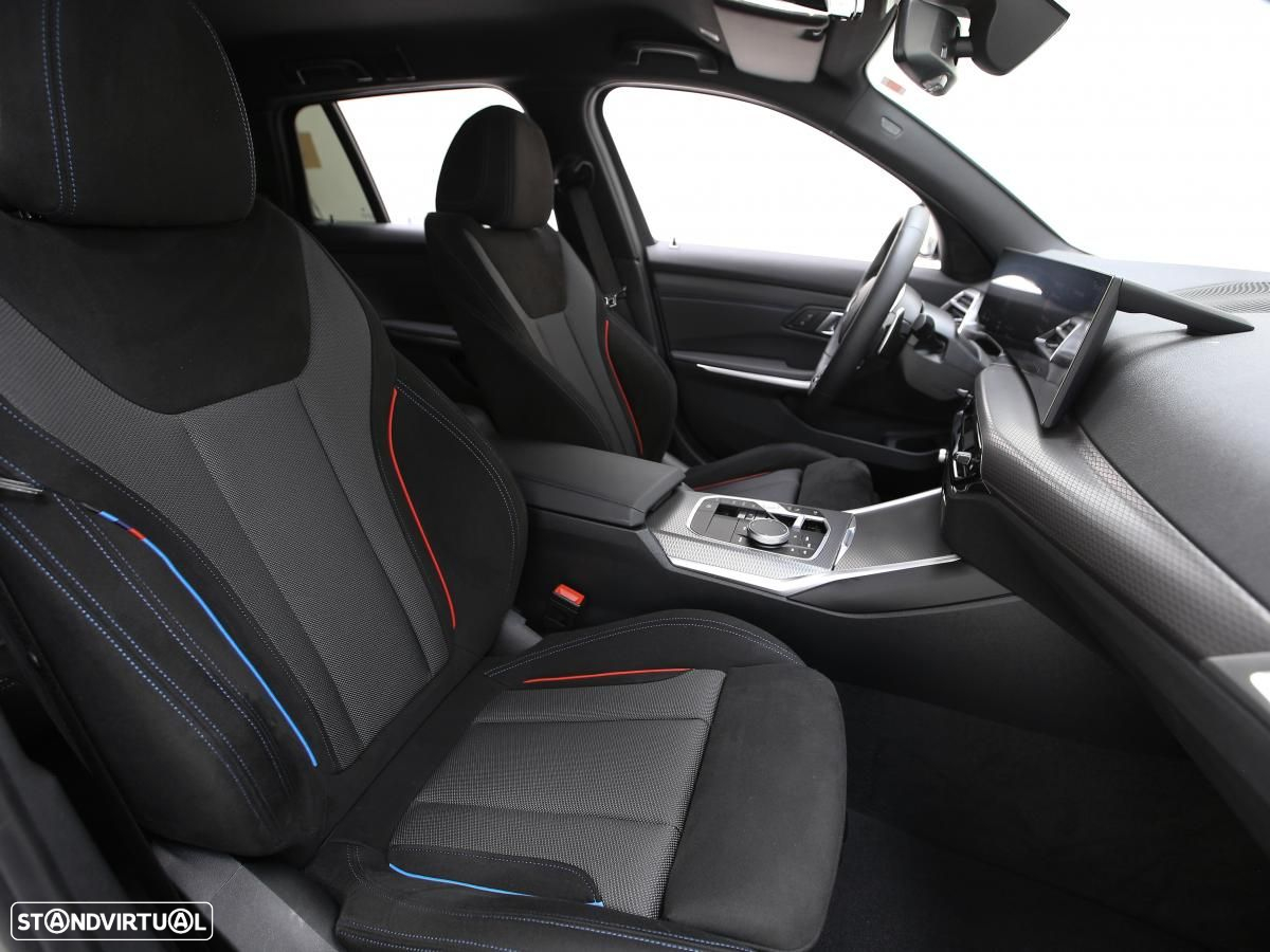 BMW 330 i Touring xDrive Aut. - 10