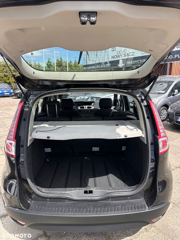 Renault Scenic 1.9 dCi FAP Exception - 16