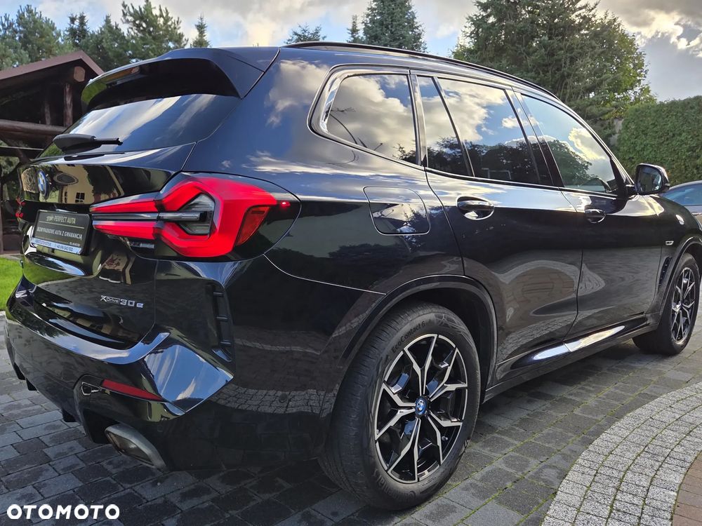 BMW X3 xDrive30e M Sport Edition - 17
