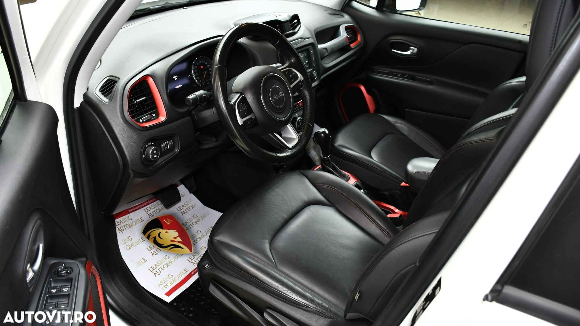 Jeep Renegade 2.0 M-Jet 4x4 AT Trailhawk - 11