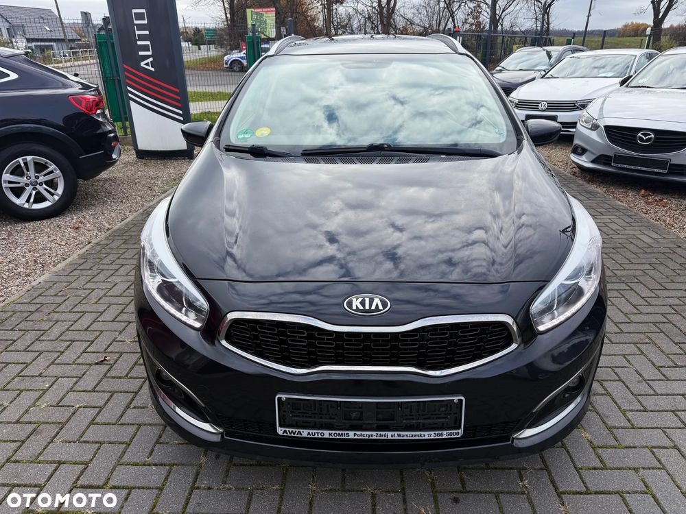 Kia Ceed 1.6 CRDi 136 ISG Platinum Edition - 2