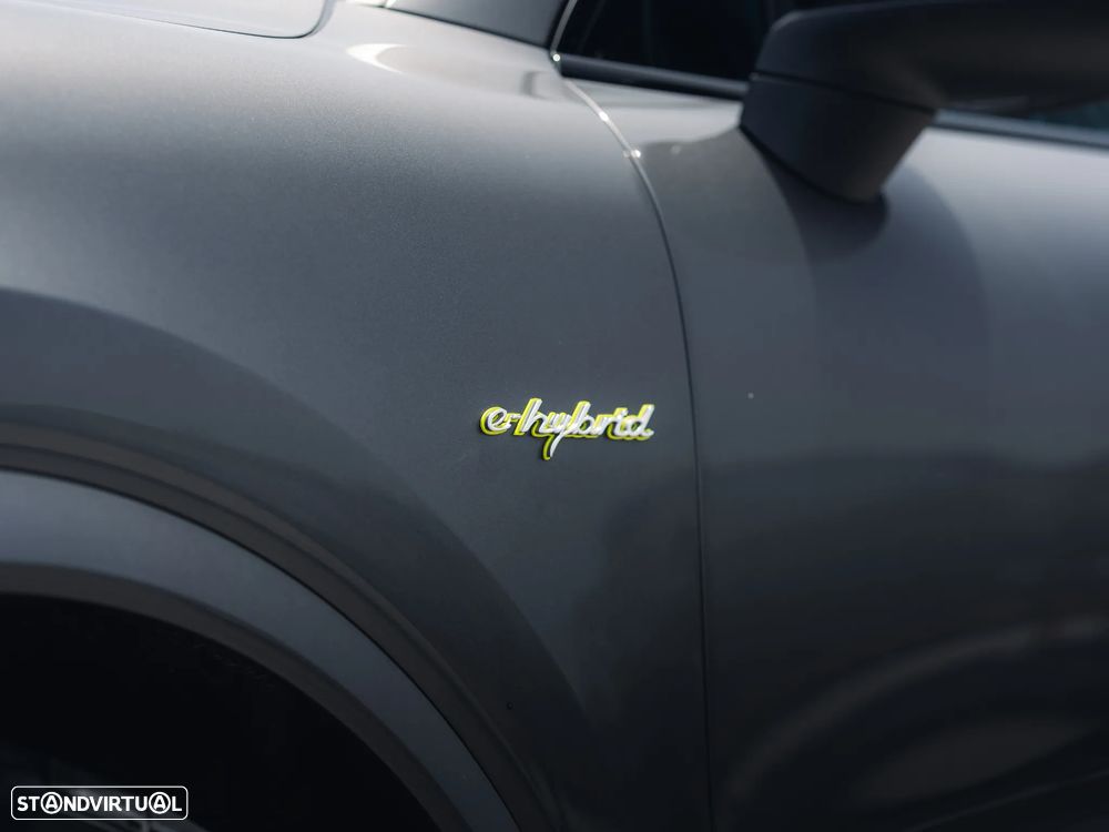 Porsche Cayenne Coupé E-Hybrid - 31