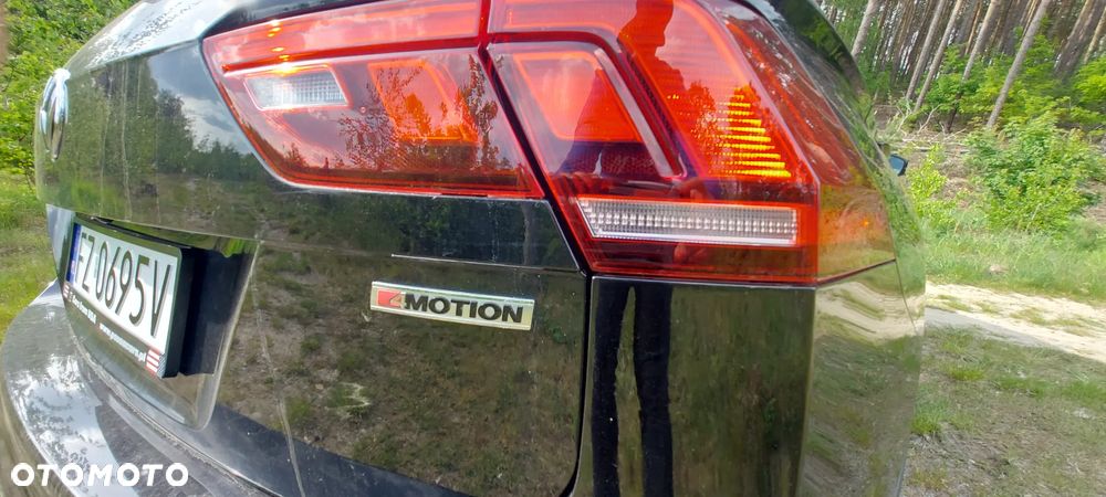 Volkswagen Tiguan Allspace - 12