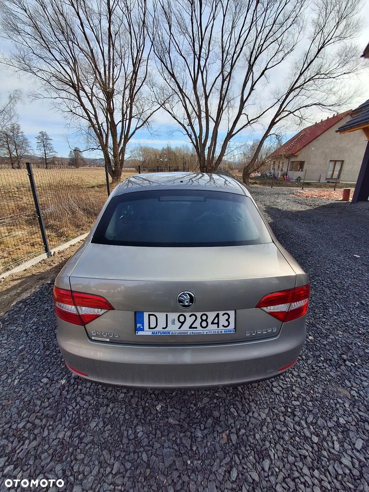 Skoda Superb 1.4 TSI Active - 3