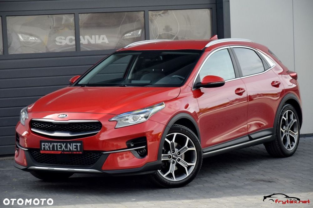 Kia XCeed - 10