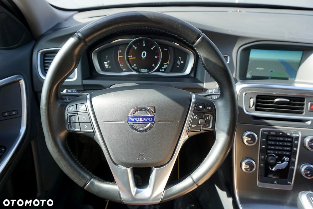 Volvo V60 D4 Drive-E Summum - 25