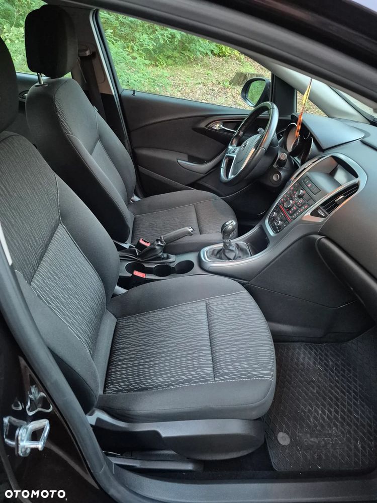 Opel Astra - 25