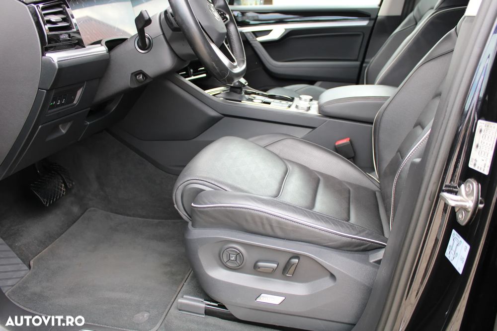 Volkswagen Touareg 3.0 V6 TSI OPF 4Motion Aut. Elegance - 11