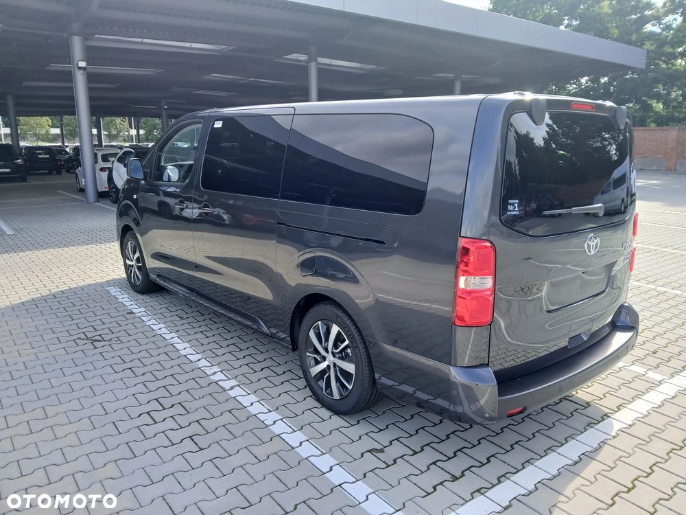 Toyota Proace Verso 2.0 D4-D Long VIP - 2