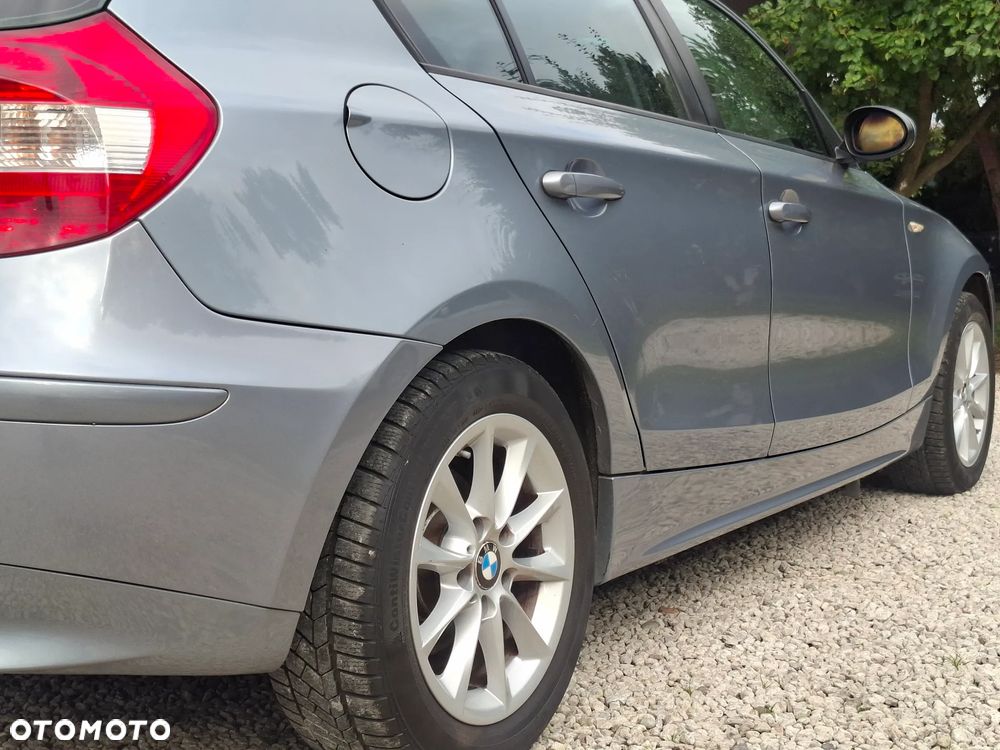 BMW Seria 1 116i - 12