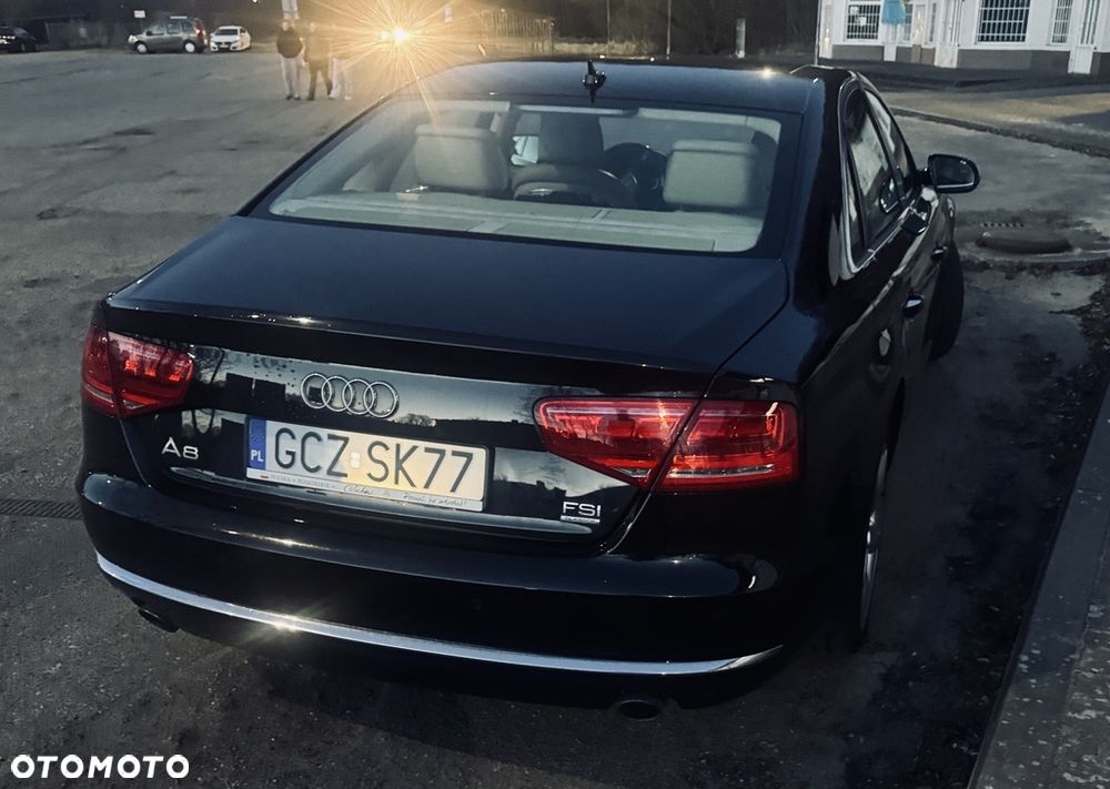 Audi A8 4.2 FSI Quattro - 11