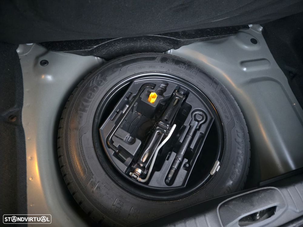 Peugeot 208 1.2 PureTech Style - 16