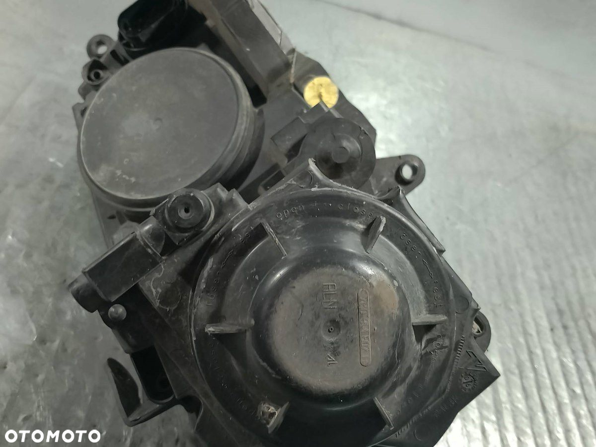 LAMPA PRZÓD LEWA XENON VW TOURAN I LIFT 1T1941751A  0301233281 1.4 TFSI - 5