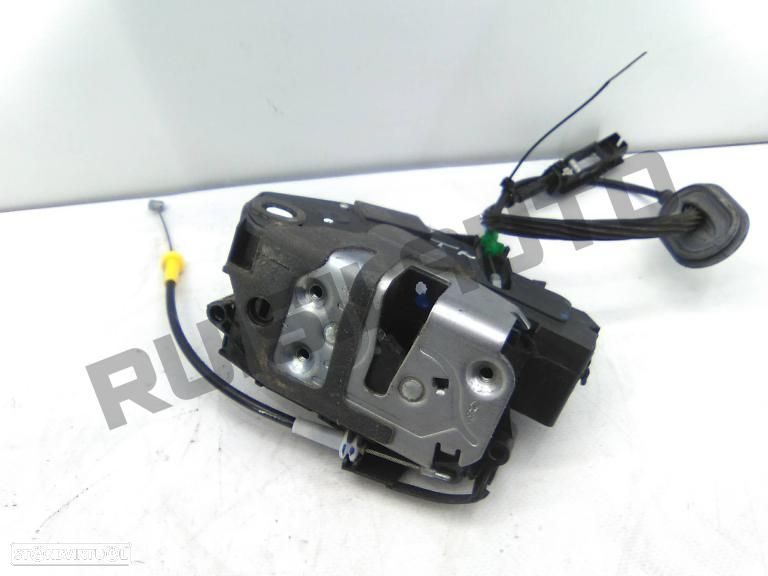 Fechadura Porta Tras Esq  Ford Fiesta Vi [2008_2017] 1.4 Tdci - 2