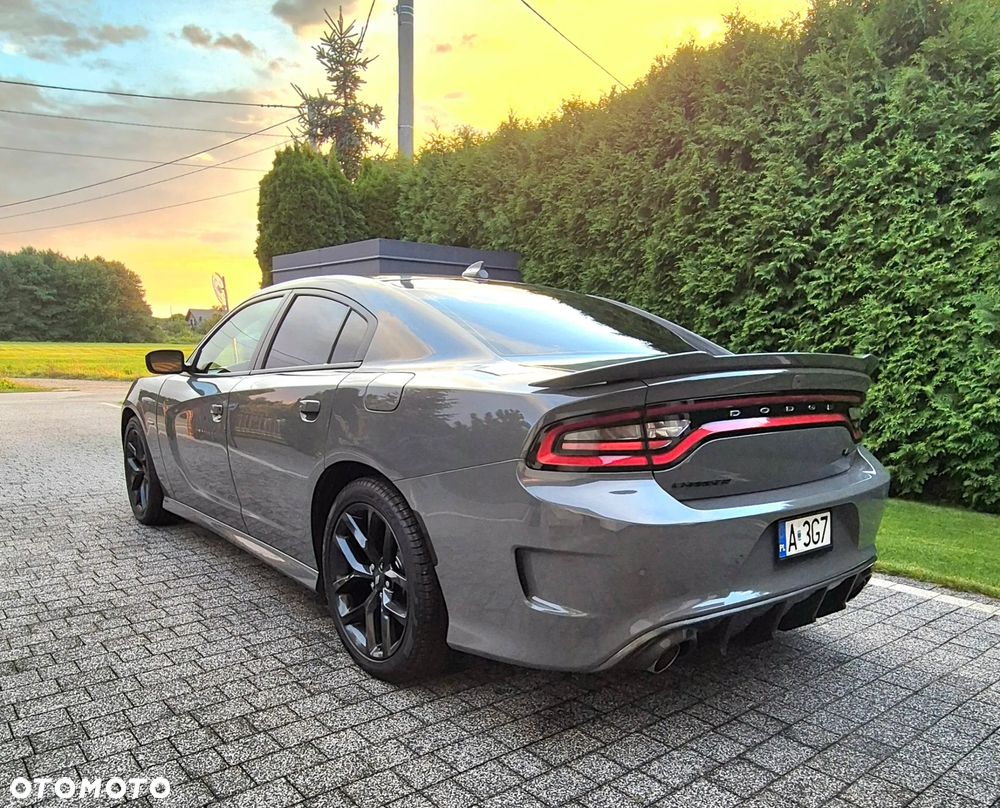 Dodge Charger 5.7 R/T - 4