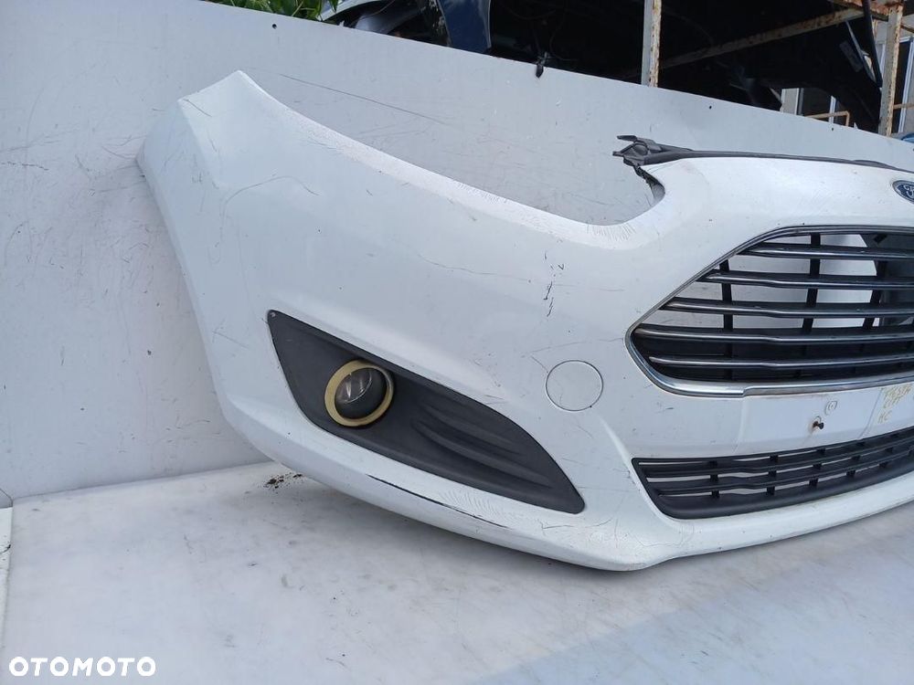 ZDERZAK PRZÓD PRZEDNI HALOGENY FORD FIESTA MK7 LIFT BIAŁY HC KOD - 5