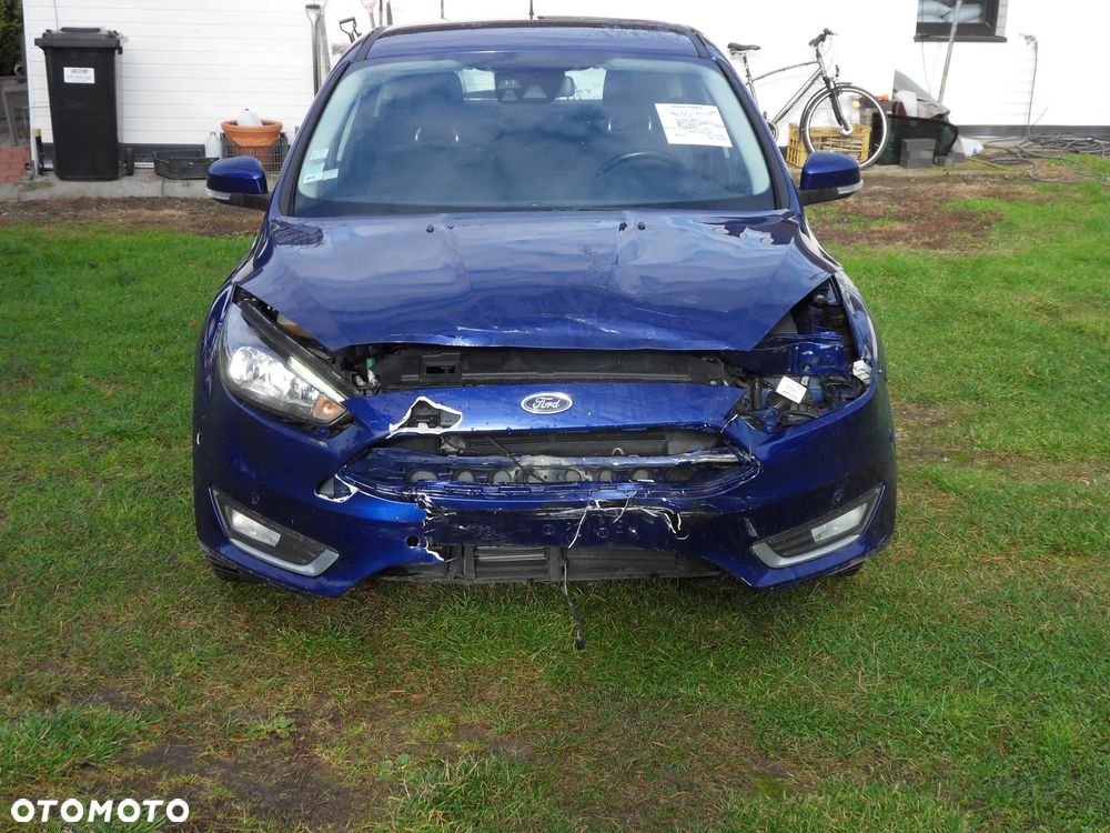 Ford Focus 1.0 EcoBoost Titanium ASS - 8