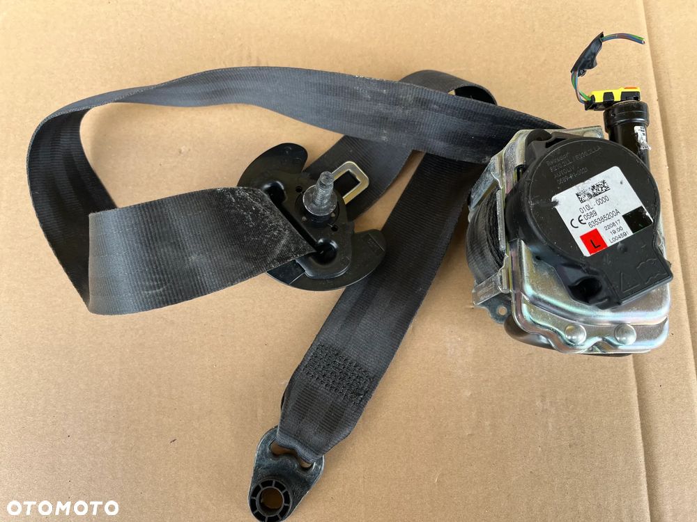 Pas bezpieczeństwa przedni lewy z nabojem 635385200 Land Rover Discovery Sport L550 - 1