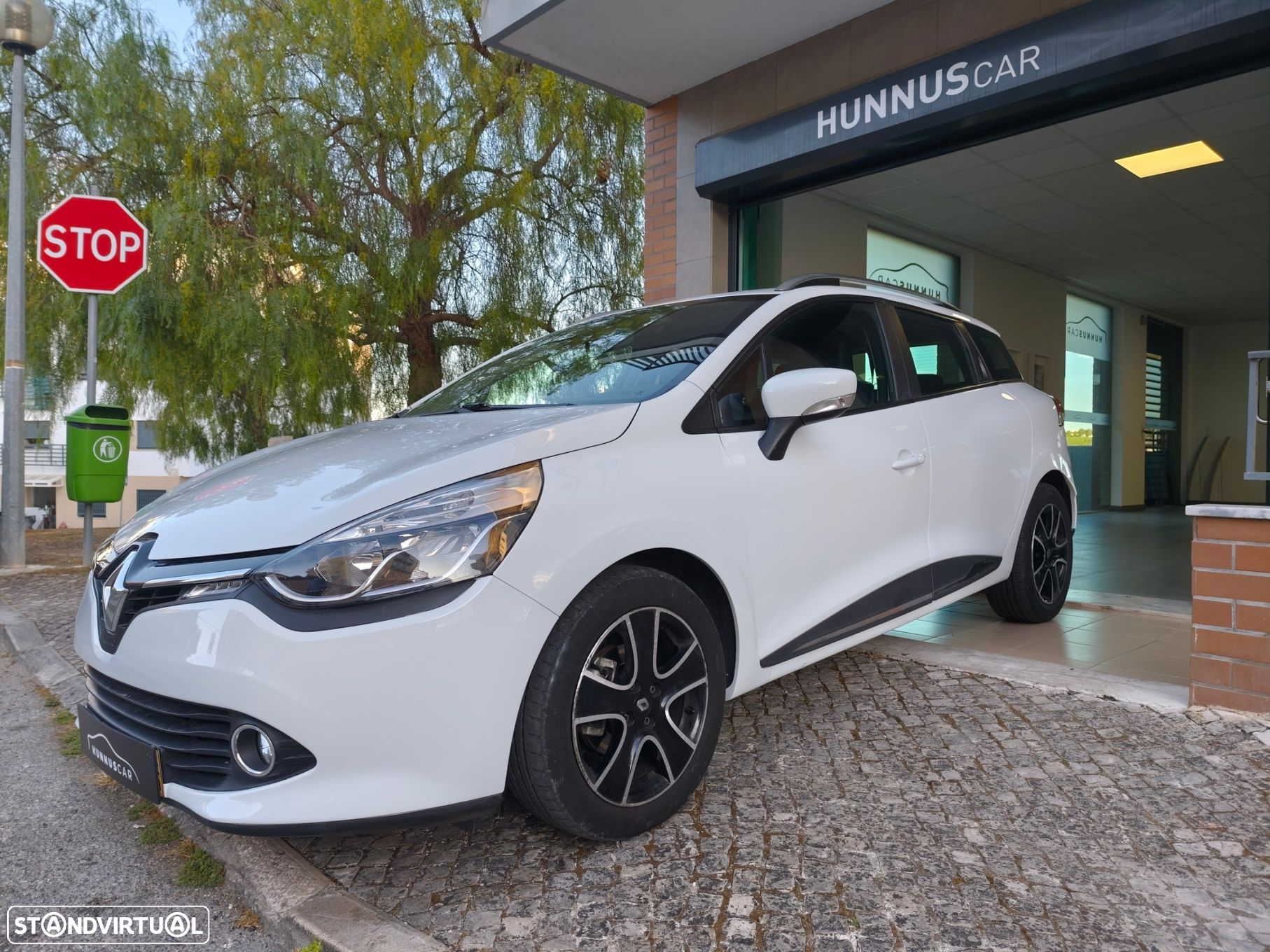 Renault Clio Sport Tourer 0.9 TCE Limited - 3