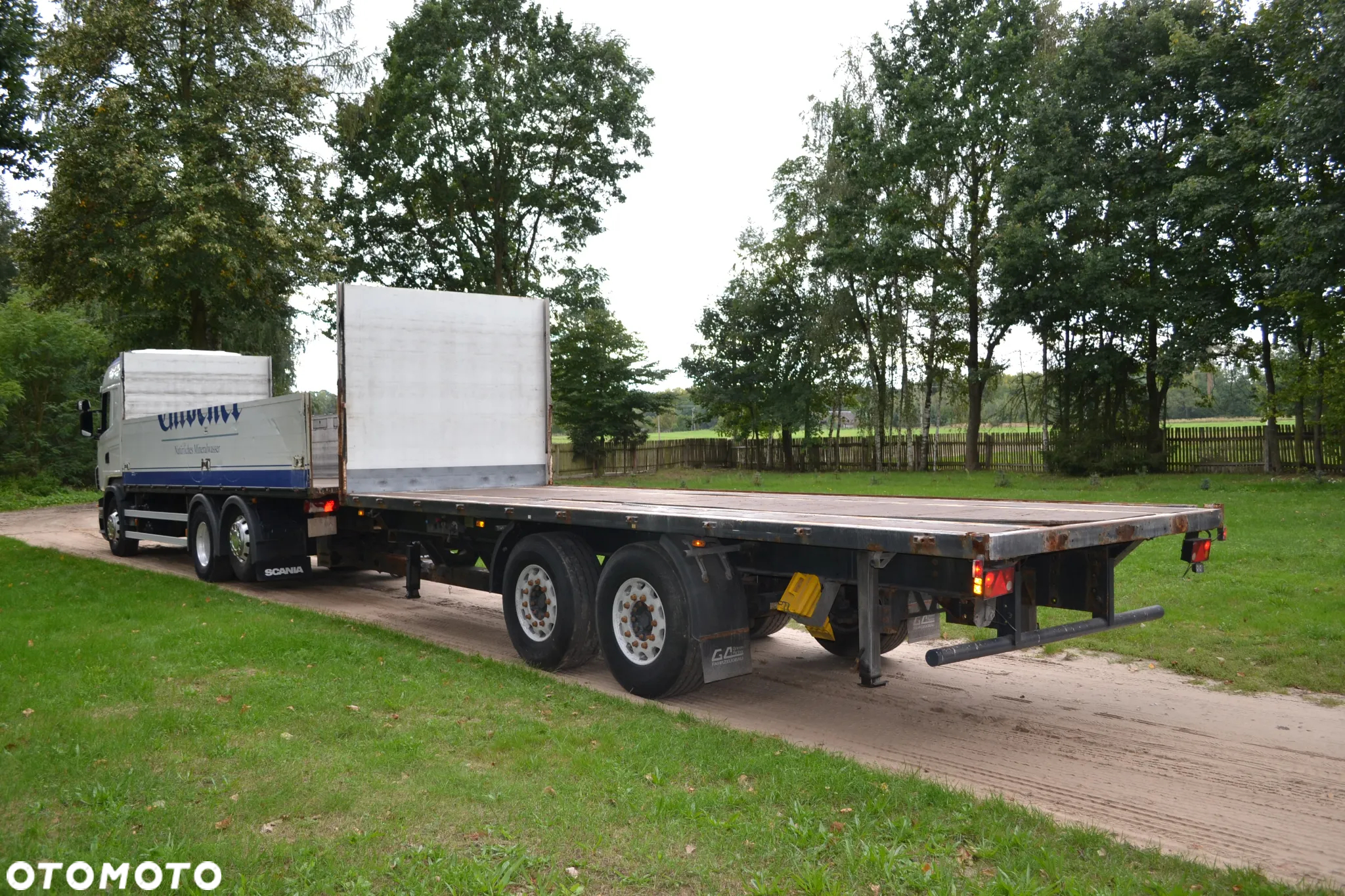 Bos TANDEM PLATFORMA dł. 7.75 m HAMULCE TARCZOWE OPONY 80% - 5