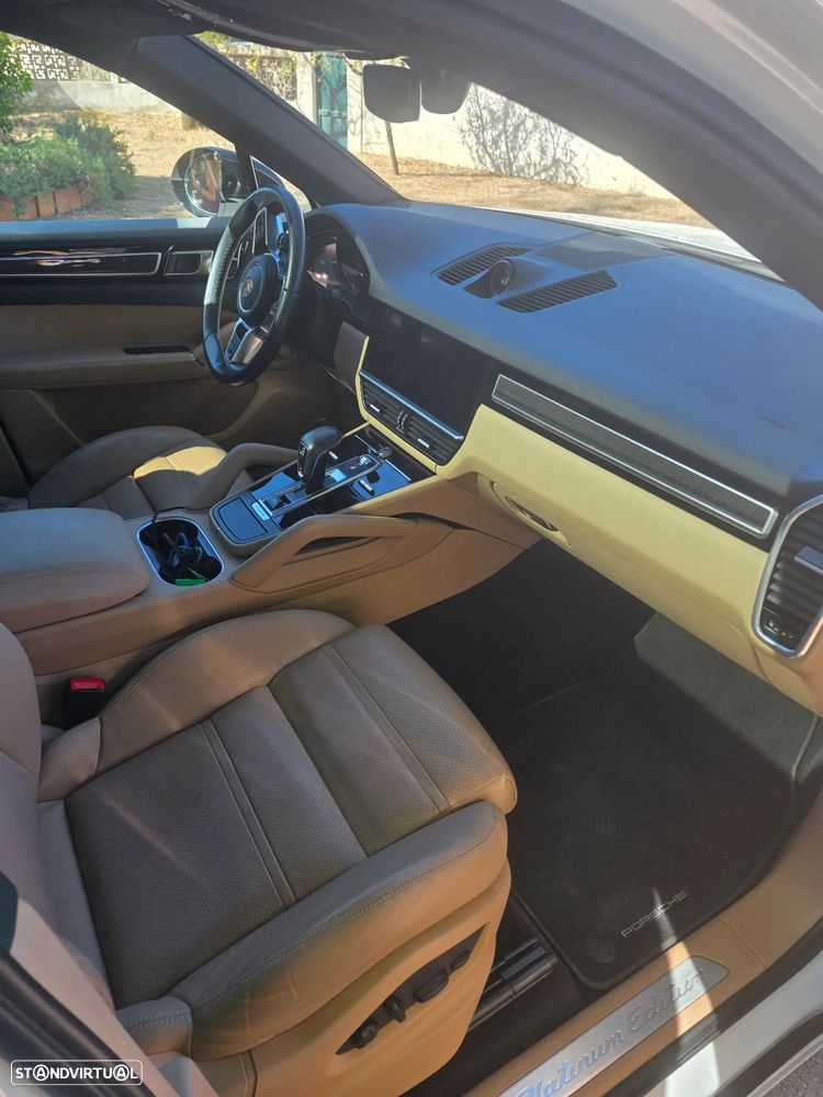Porsche Cayenne Coupé - 3