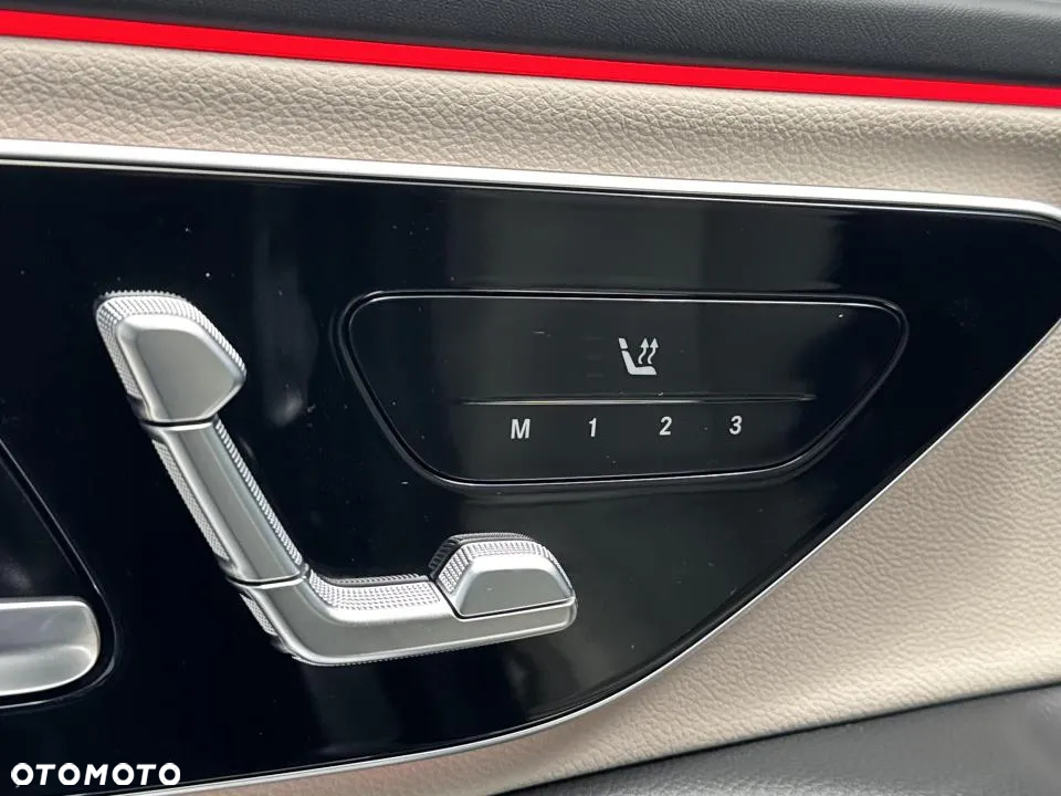 Mercedes-Benz Klasa E 220 d 4Matic 9G-TRONIC Edition AMG Line - 11