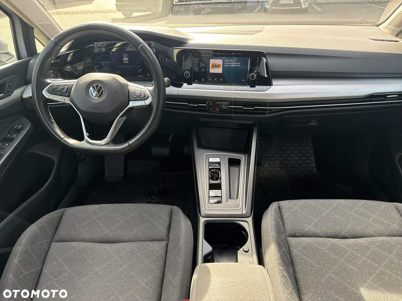 Volkswagen Golf VIII 1.5 eTSI EVO Life DSG - 22