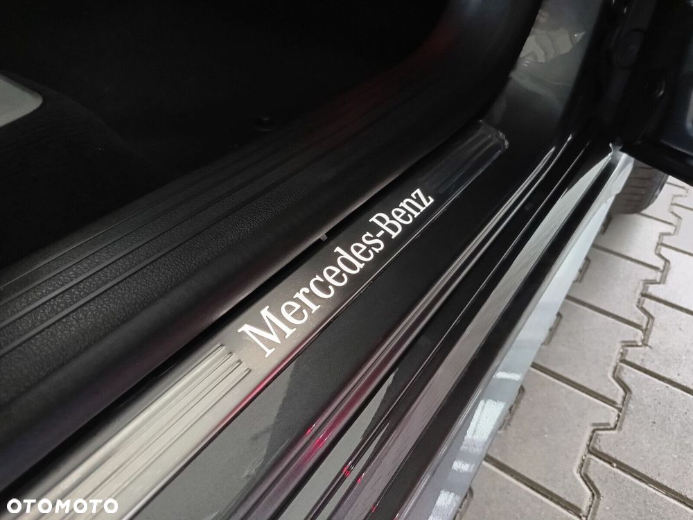 Mercedes-Benz GLE - 29