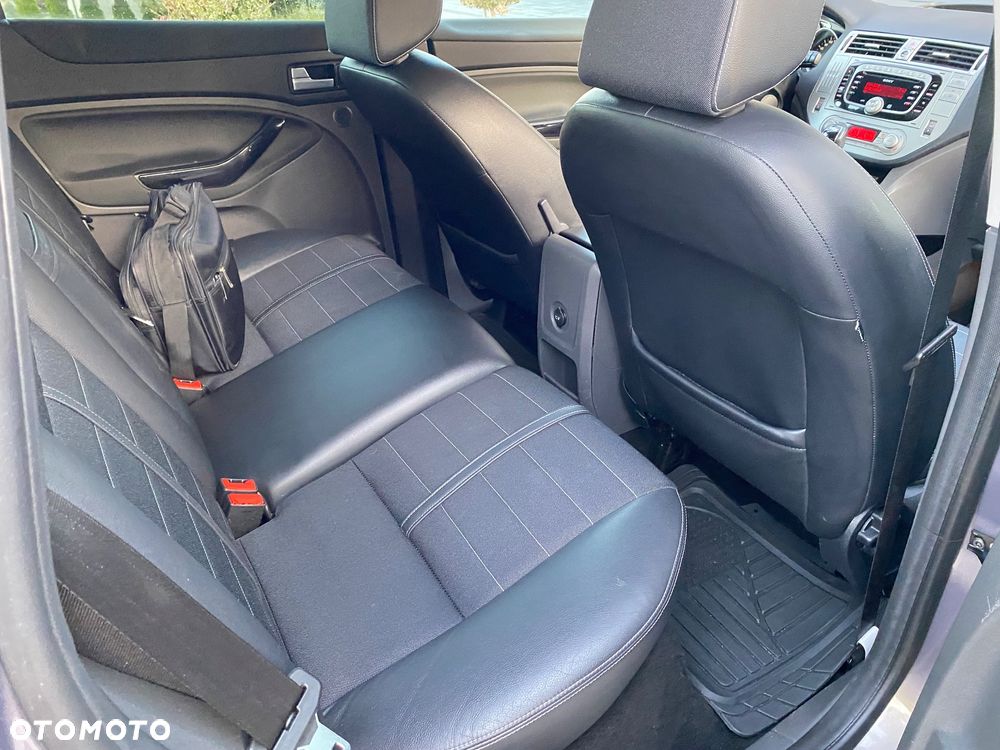 Ford Kuga 2.0 TDCi 4WD Titanium - 17