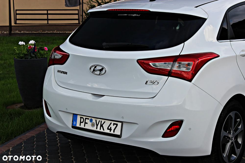 Hyundai i30 1.4 Select - 38