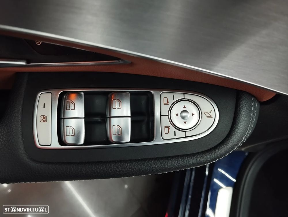 Mercedes-Benz C 220 d AMG Line - 19